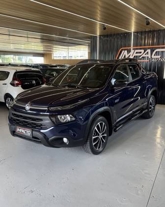 FIAT TORO 2.0 16V TURBO DIESEL ULTRA 4WD AT9 FIAT TORO 2.0 16V TURBO DIESEL ULTRA 4WD AT9